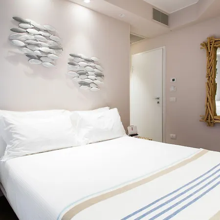 Mane Boutique Hotel 3*