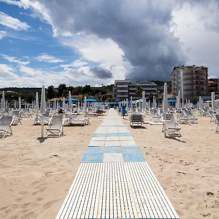 Mane Boutique Roseto Degli Abruzzi