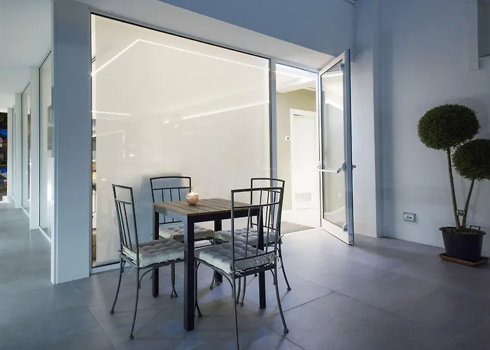 Mane Boutique Hotel 3*